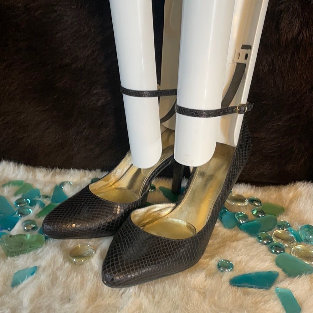 Audrey Brooke heels 9.5 (4172)